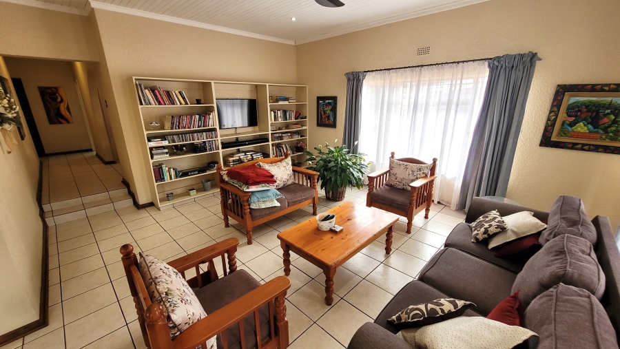 8 Bedroom Property for Sale in West Acres Ext 6 Mpumalanga