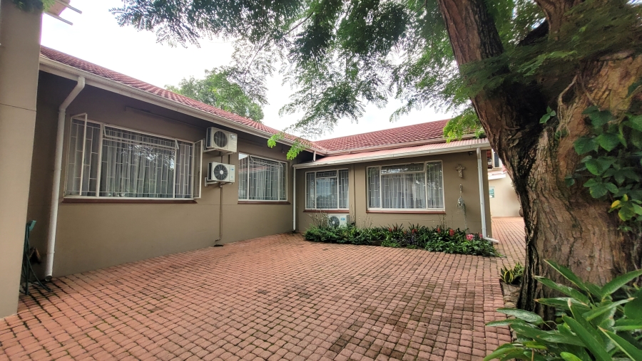 8 Bedroom Property for Sale in West Acres Ext 6 Mpumalanga