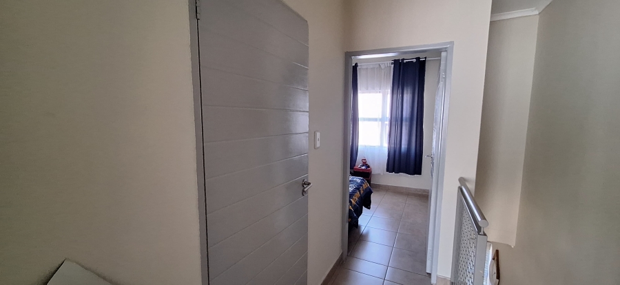 To Let 2 Bedroom Property for Rent in Dixon A H Mpumalanga