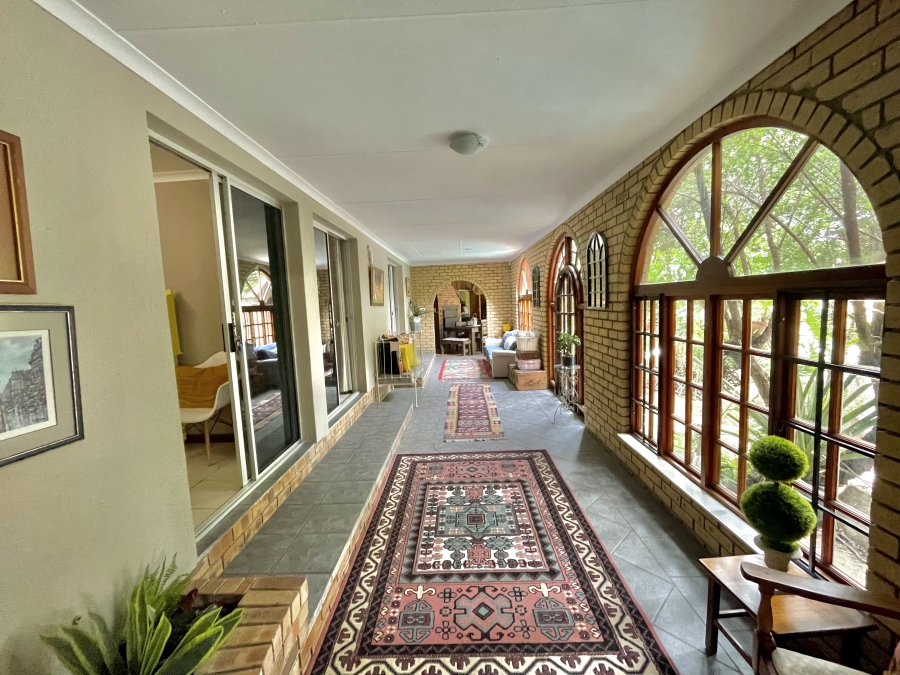 6 Bedroom Property for Sale in Secunda Mpumalanga