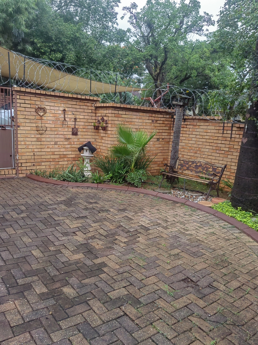 3 Bedroom Property for Sale in West Acres Mpumalanga