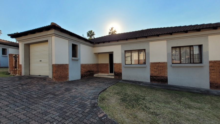 3 Bedroom Property for Sale in Nelspruit Ext 2 Mpumalanga