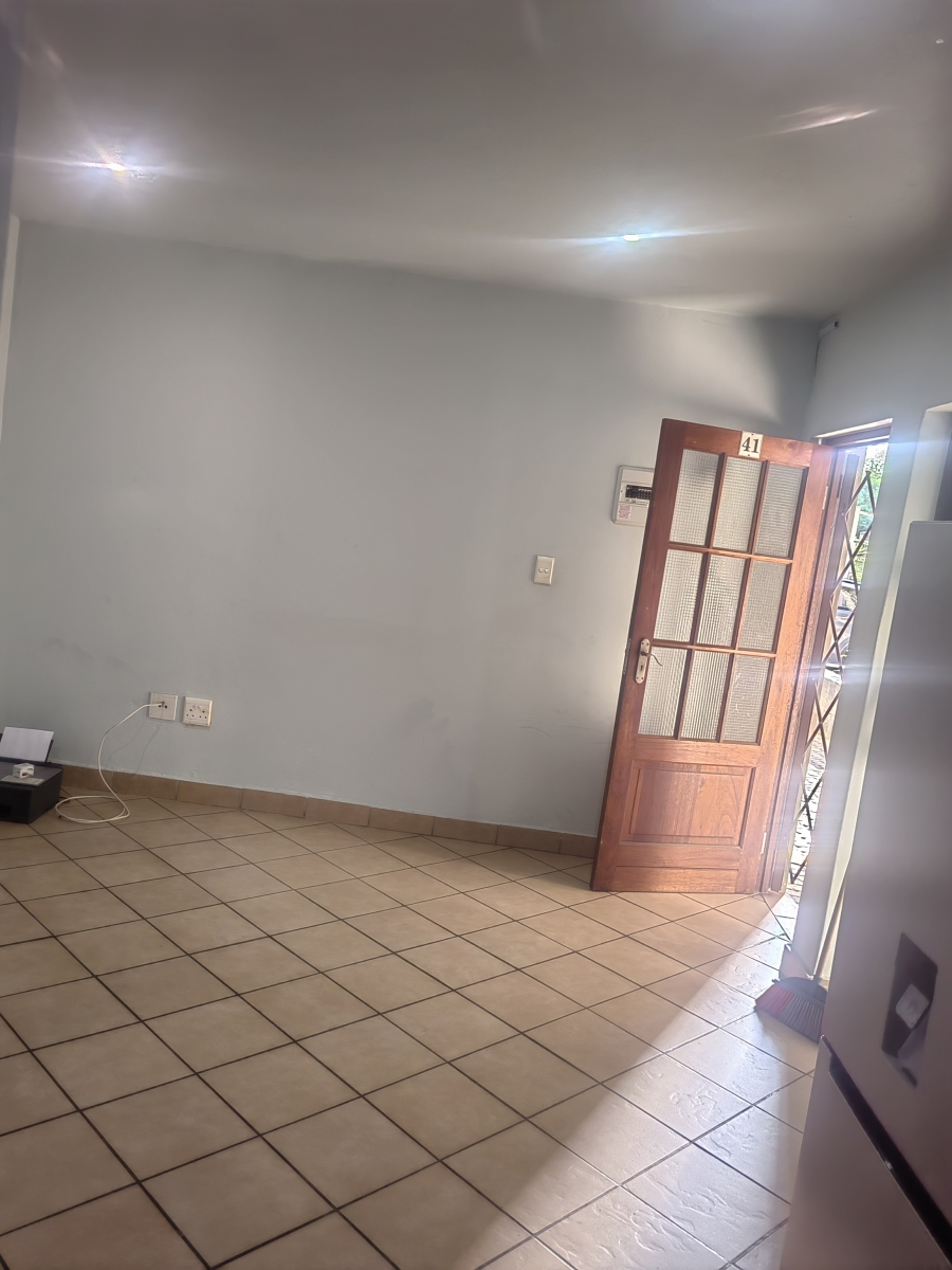 2 Bedroom Property for Sale in Sonheuwel Mpumalanga