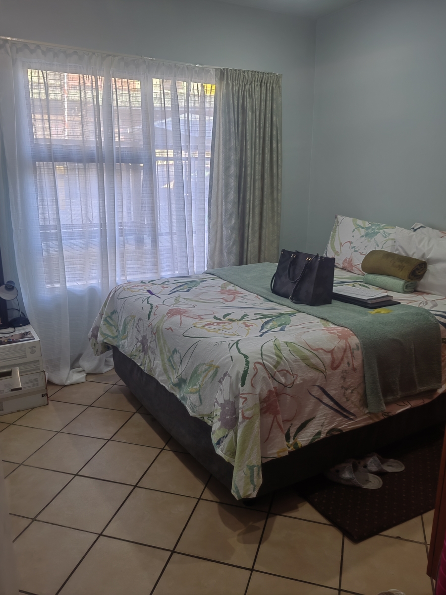 2 Bedroom Property for Sale in Sonheuwel Mpumalanga