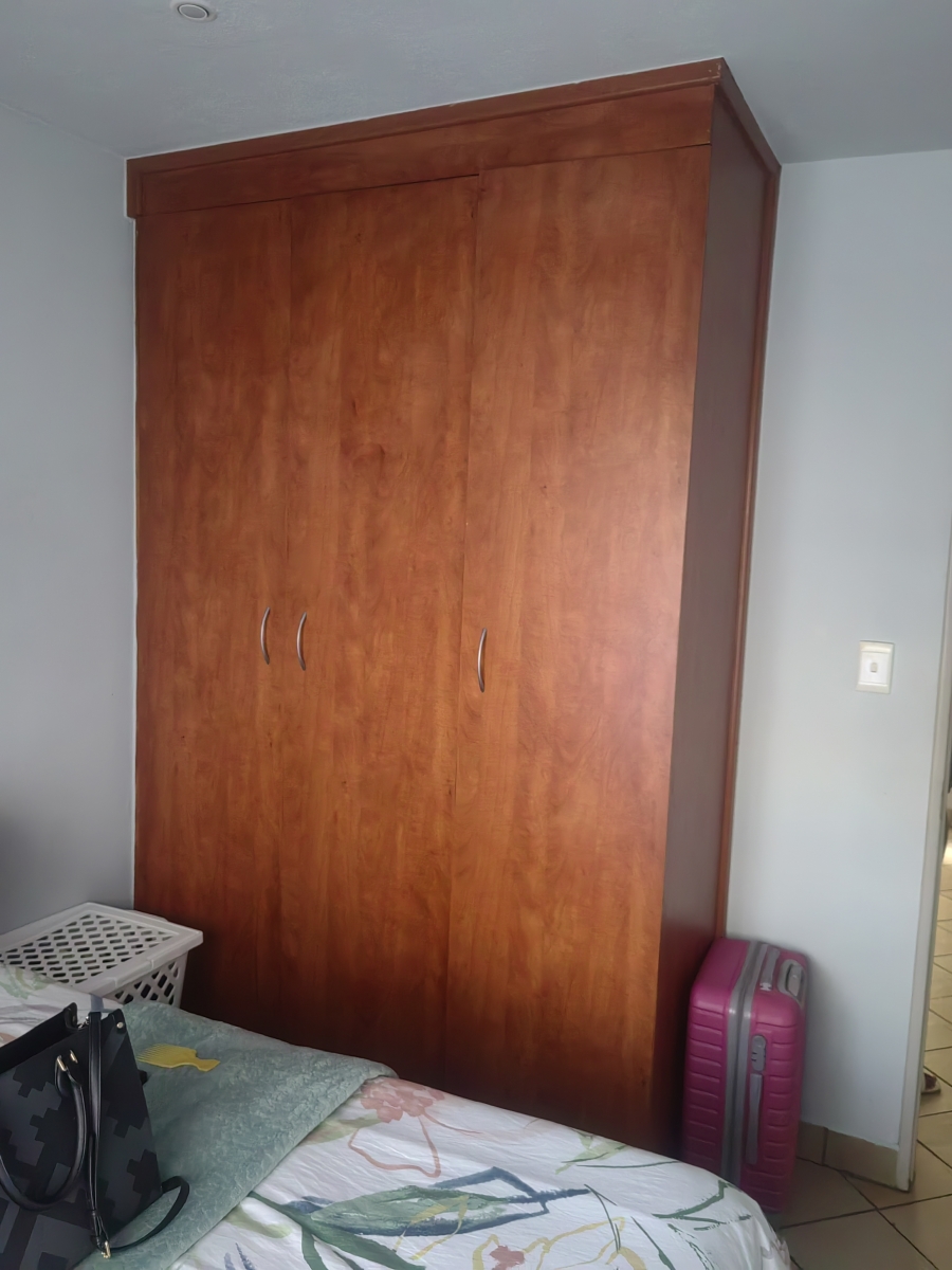 2 Bedroom Property for Sale in Sonheuwel Mpumalanga