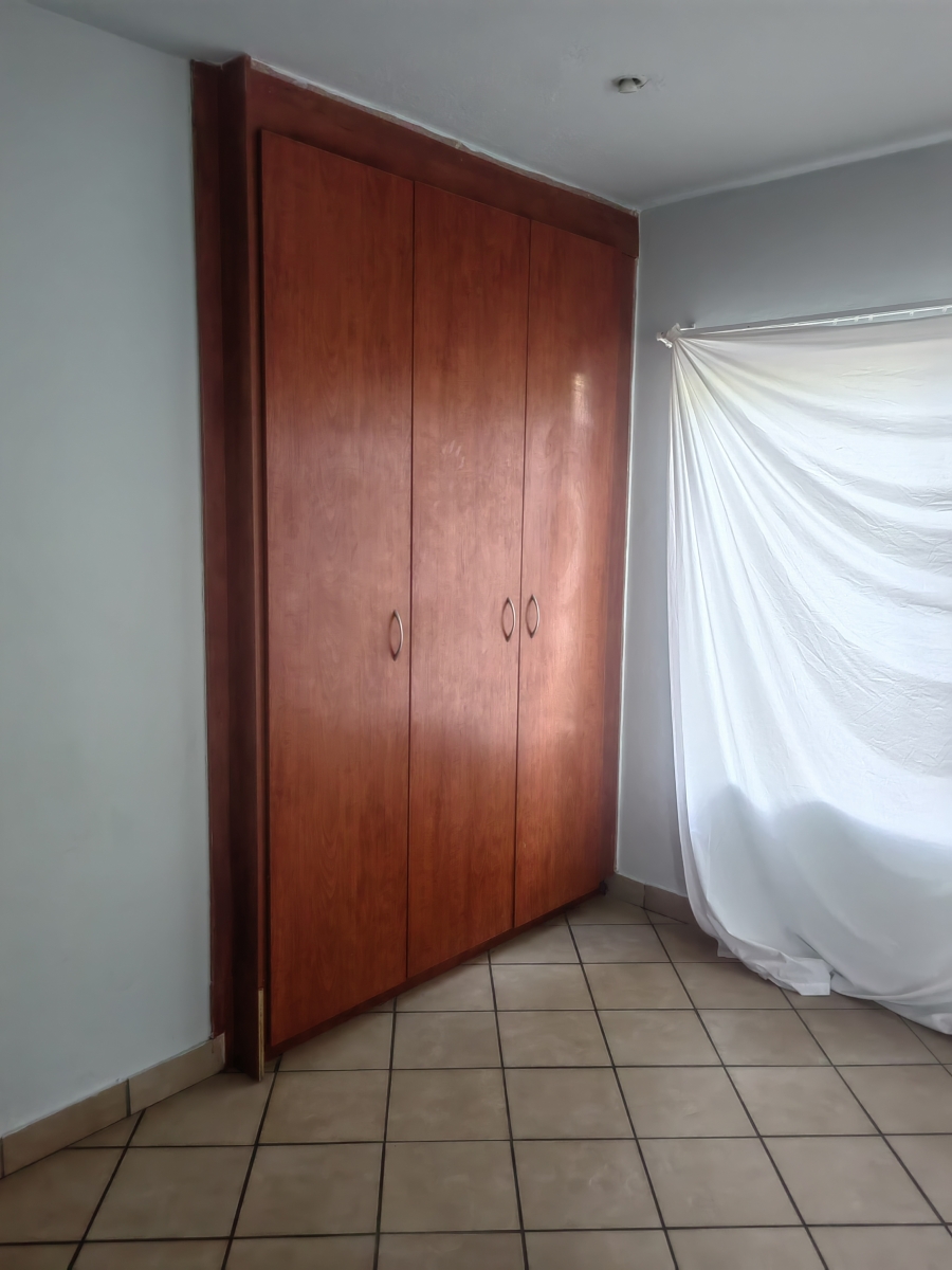 2 Bedroom Property for Sale in Sonheuwel Mpumalanga