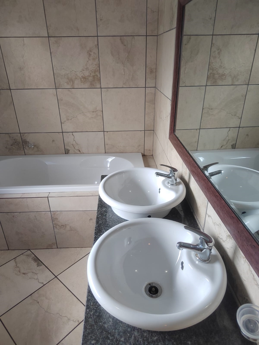 3 Bedroom Property for Sale in Aerorand Mpumalanga