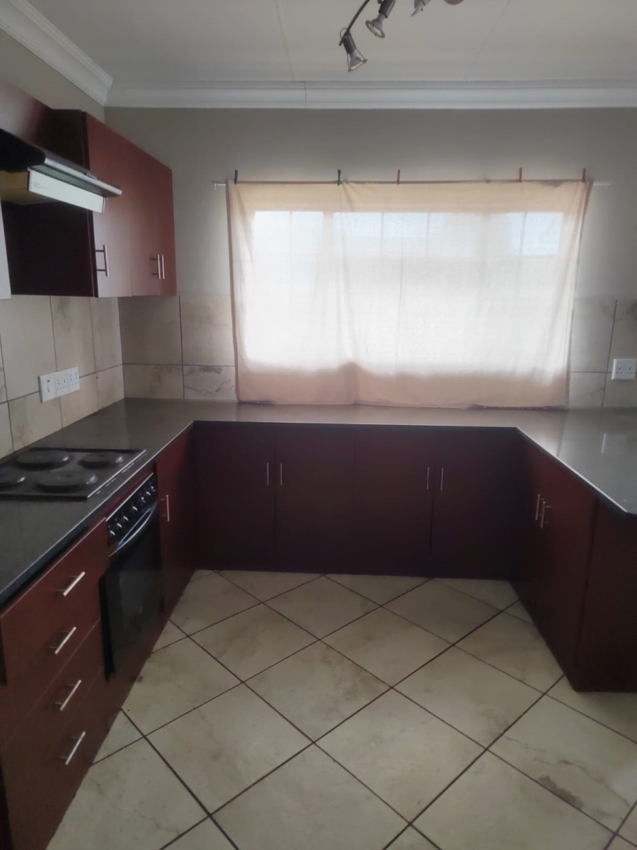 3 Bedroom Property for Sale in Aerorand Mpumalanga