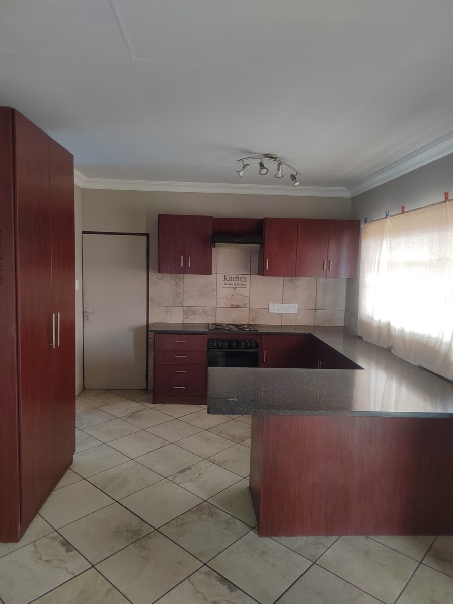 3 Bedroom Property for Sale in Aerorand Mpumalanga