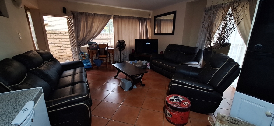 To Let 3 Bedroom Property for Rent in Reyno Ridge Mpumalanga