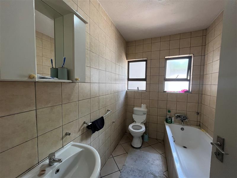 2 Bedroom Property for Sale in Sonheuwel Mpumalanga