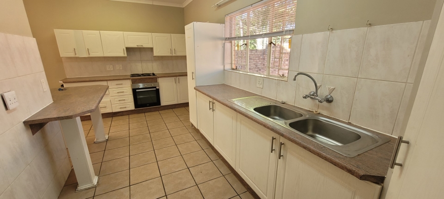 To Let 3 Bedroom Property for Rent in West Acres Mpumalanga