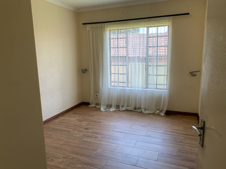 To Let 3 Bedroom Property for Rent in Kingsview Mpumalanga