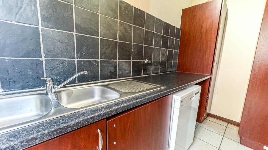 2 Bedroom Property for Sale in Stonehenge Ext 6 Mpumalanga