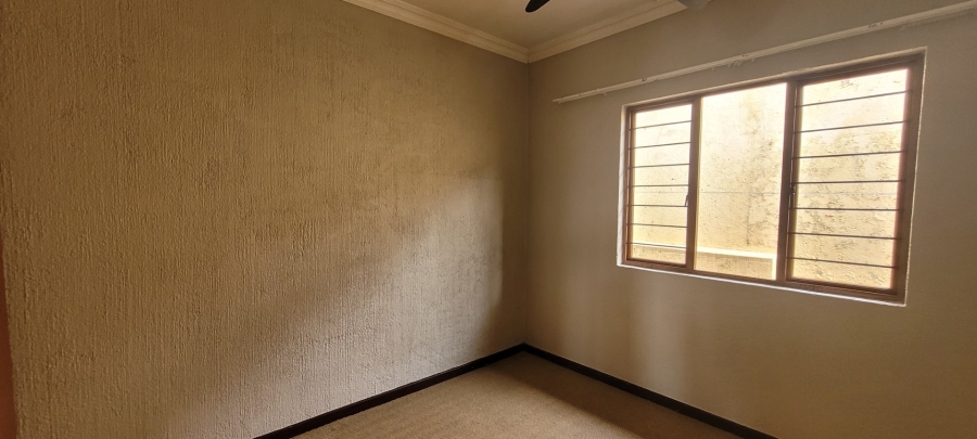 To Let 3 Bedroom Property for Rent in Stonehenge Mpumalanga