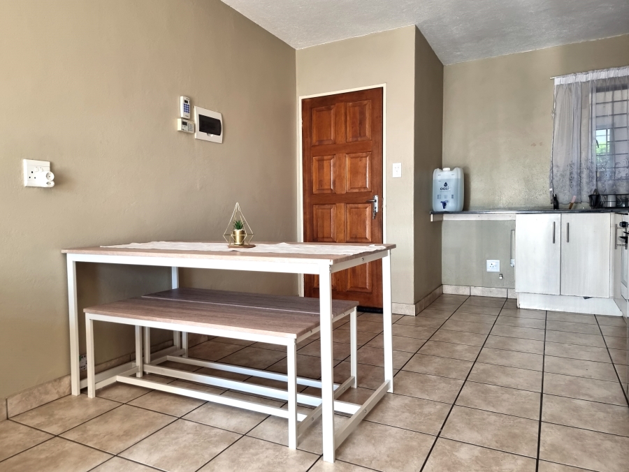 2 Bedroom Property for Sale in Nelspruit Ext 29 Mpumalanga