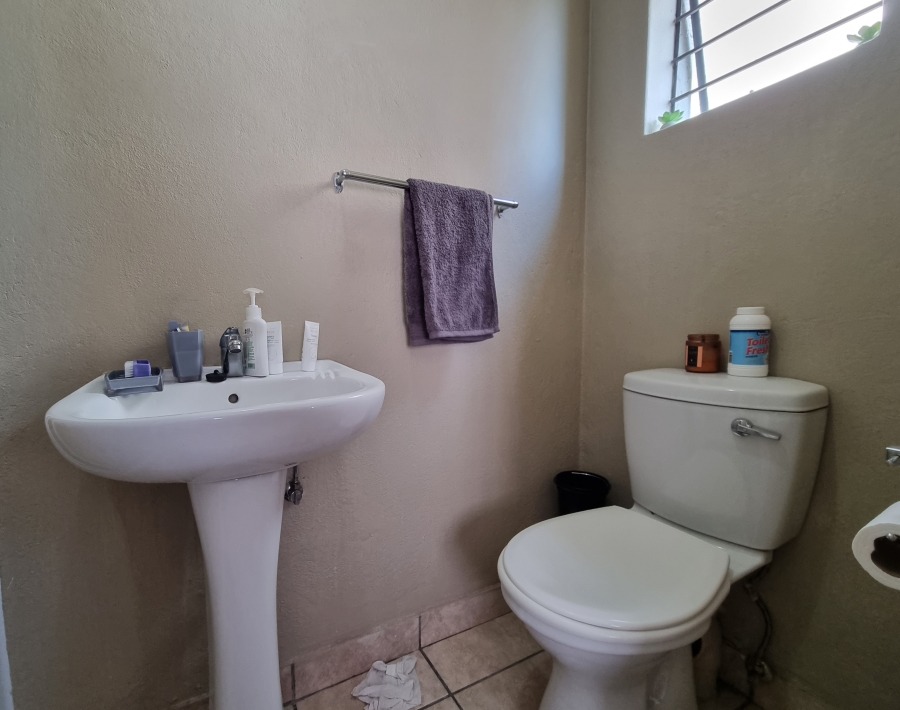 2 Bedroom Property for Sale in Nelspruit Ext 29 Mpumalanga