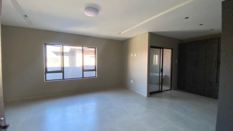 4 Bedroom Property for Sale in Aerorand Mpumalanga