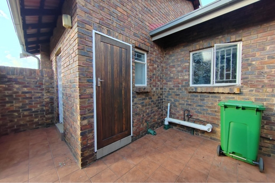 3 Bedroom Property for Sale in Aerorand Mpumalanga