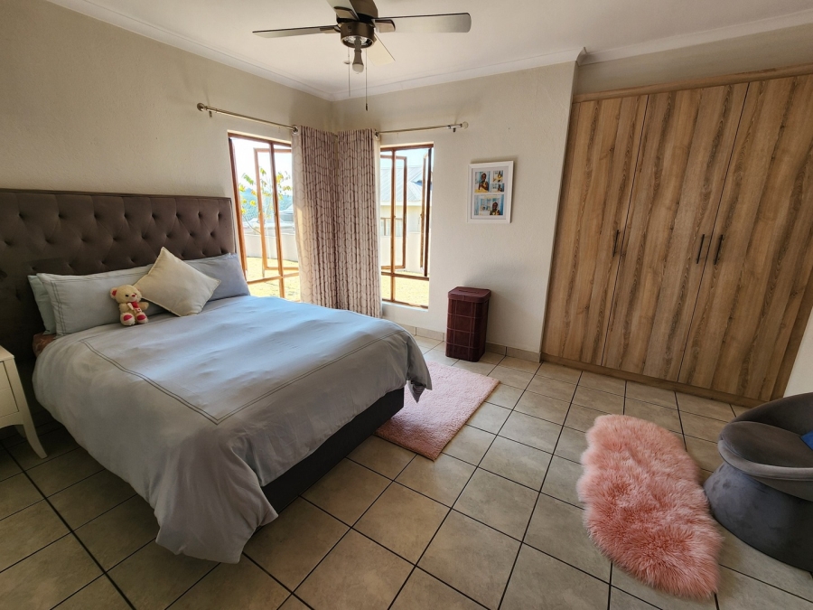 3 Bedroom Property for Sale in Fairlands Estate Mpumalanga