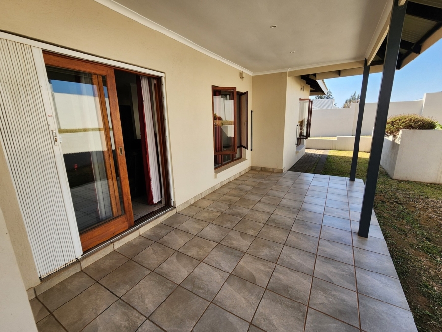 3 Bedroom Property for Sale in Fairlands Estate Mpumalanga