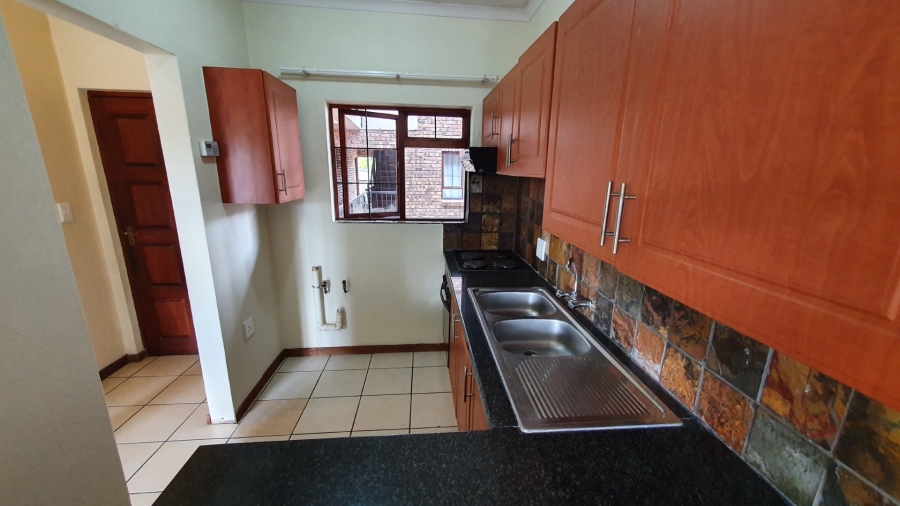 To Let 2 Bedroom Property for Rent in Sonheuwel Mpumalanga