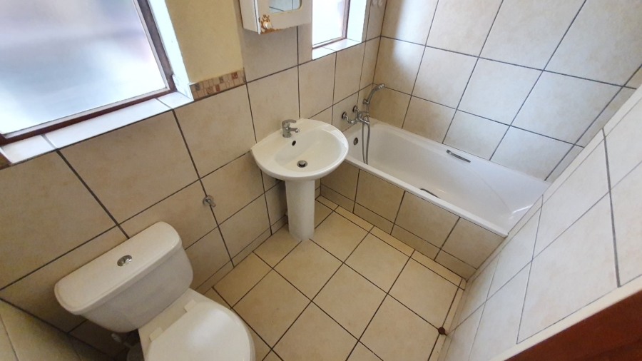 To Let 2 Bedroom Property for Rent in Sonheuwel Mpumalanga