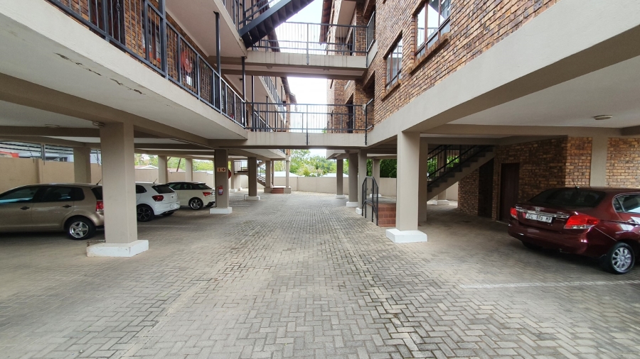 To Let 2 Bedroom Property for Rent in Sonheuwel Mpumalanga