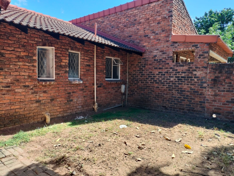 To Let 3 Bedroom Property for Rent in West Acres Mpumalanga