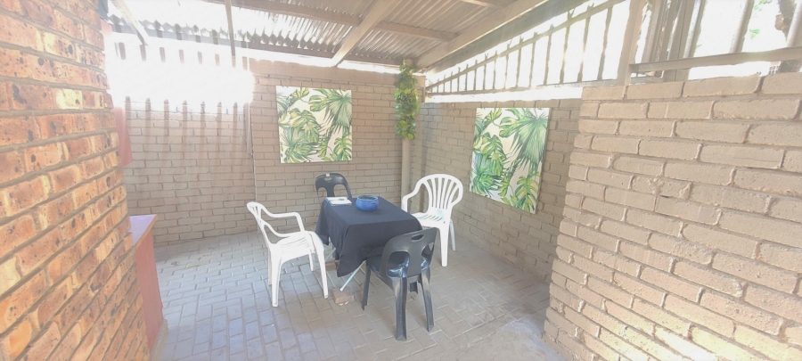 To Let 1 Bedroom Property for Rent in West Acres Mpumalanga