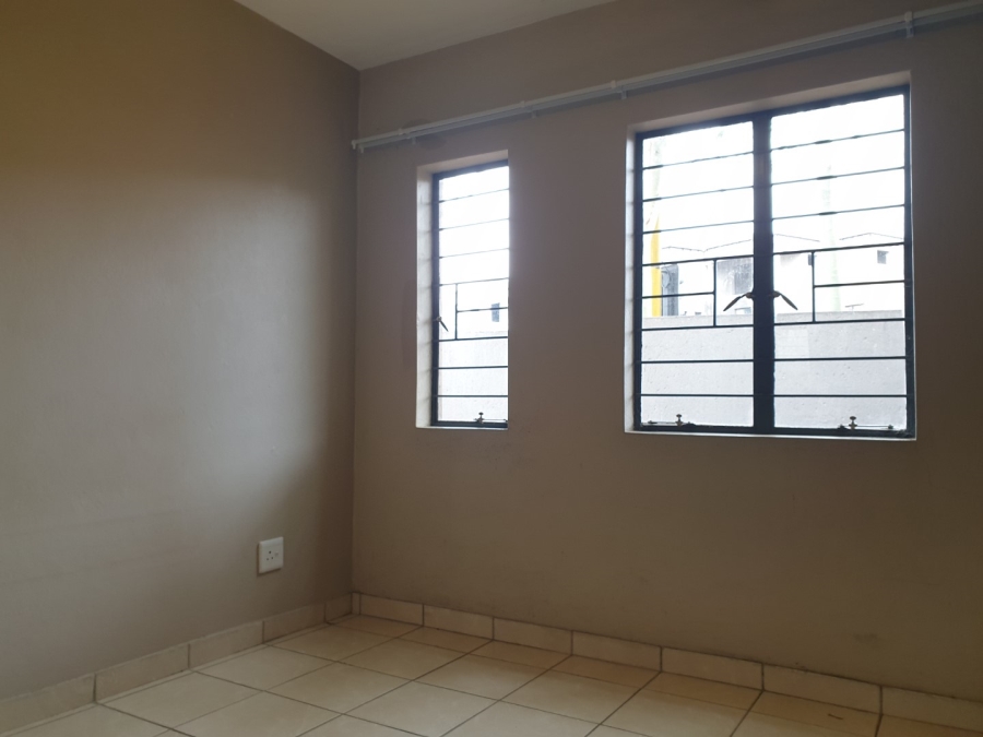 1 Bedroom Property for Sale in Nelspruit Ext 29 Mpumalanga