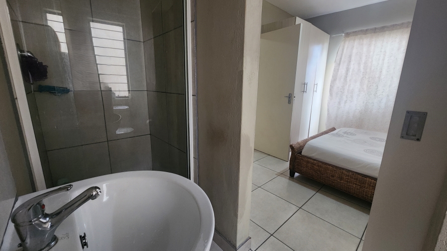 1 Bedroom Property for Sale in Nelspruit Ext 29 Mpumalanga