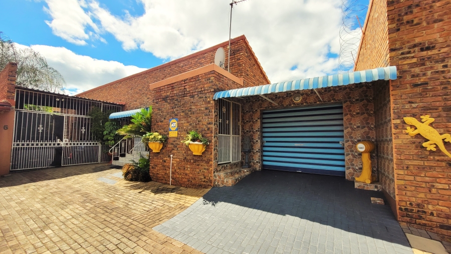 3 Bedroom Property for Sale in West Acres Ext 14 Mpumalanga