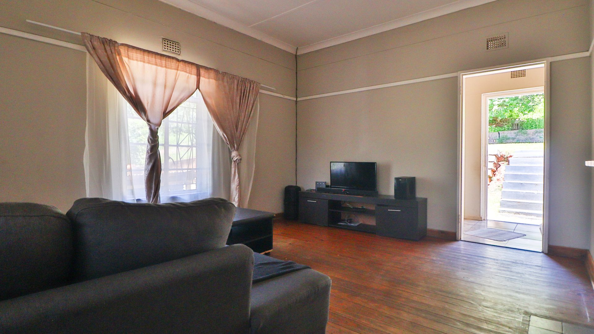 3 Bedroom Property for Sale in Emgwenya Mpumalanga