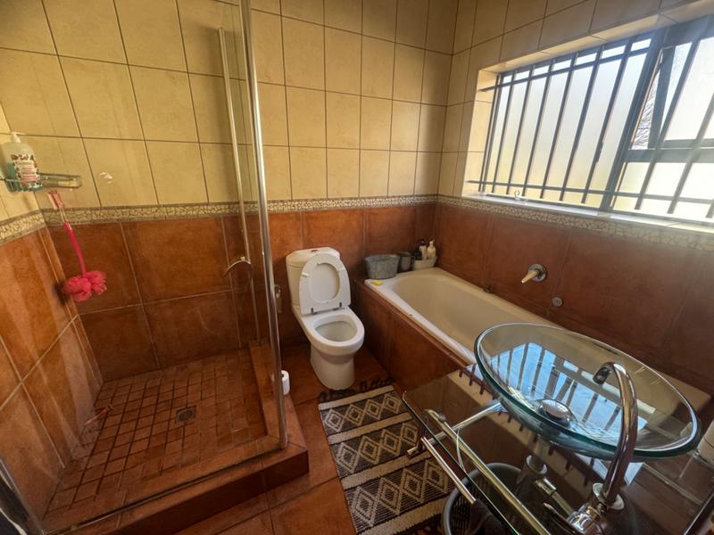 4 Bedroom Property for Sale in Clubville Mpumalanga