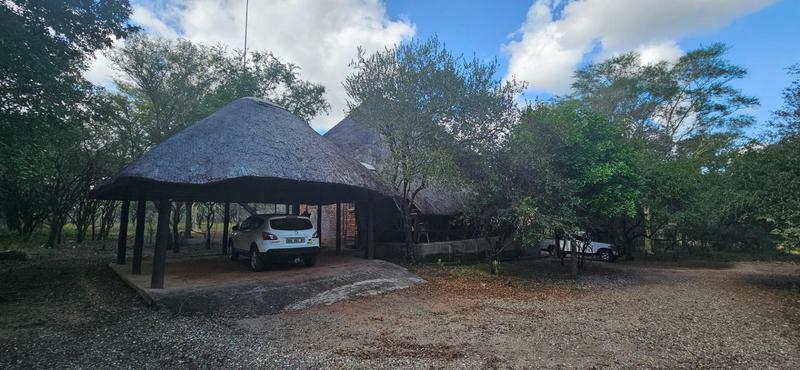 5 Bedroom Property for Sale in Marloth Park Mpumalanga