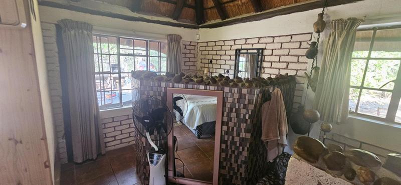 5 Bedroom Property for Sale in Marloth Park Mpumalanga