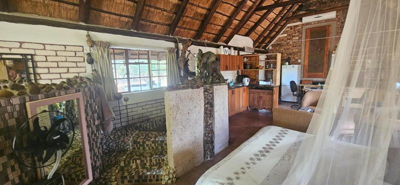 5 Bedroom Property for Sale in Marloth Park Mpumalanga