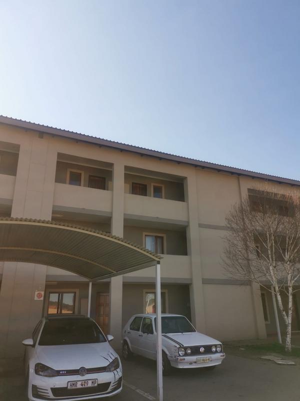 1 Bedroom Property for Sale in Ermelo Mpumalanga