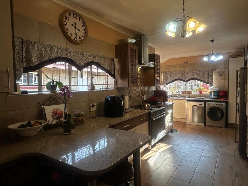 3 Bedroom Property for Sale in Flora Park Mpumalanga