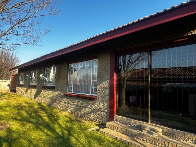 3 Bedroom Property for Sale in Flora Park Mpumalanga