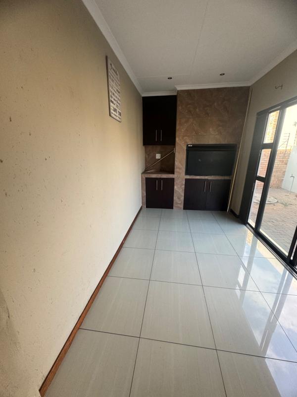 3 Bedroom Property for Sale in Aerorand Mpumalanga