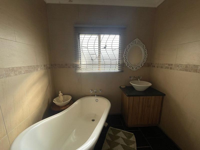 4 Bedroom Property for Sale in Gholfsig Mpumalanga