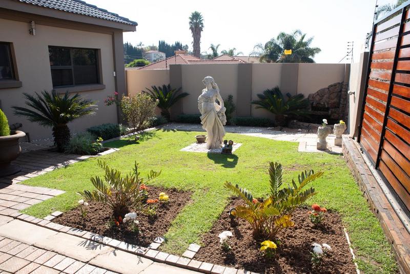 3 Bedroom Property for Sale in Ben Fleur Mpumalanga