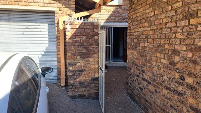 3 Bedroom Property for Sale in Middelburg Central Mpumalanga