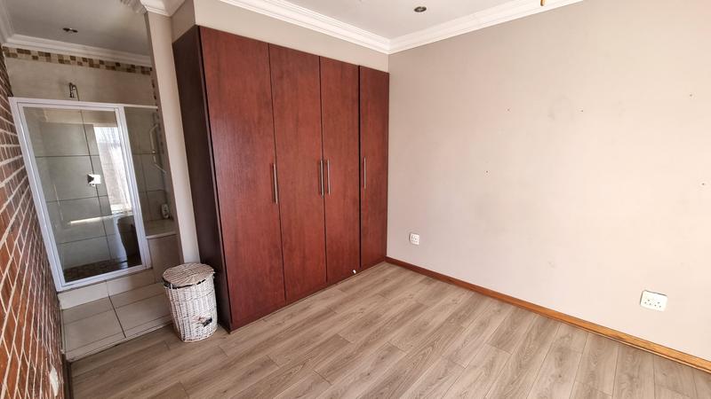 3 Bedroom Property for Sale in Roberts Estate Mpumalanga