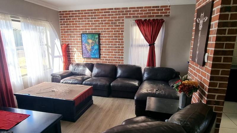 3 Bedroom Property for Sale in Roberts Estate Mpumalanga