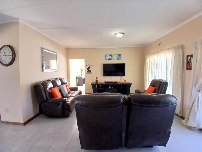 3 Bedroom Property for Sale in Ermelo Mpumalanga