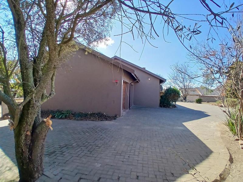 3 Bedroom Property for Sale in Ermelo Mpumalanga