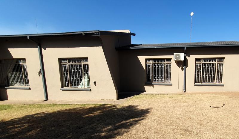 4 Bedroom Property for Sale in Gholfsig Mpumalanga